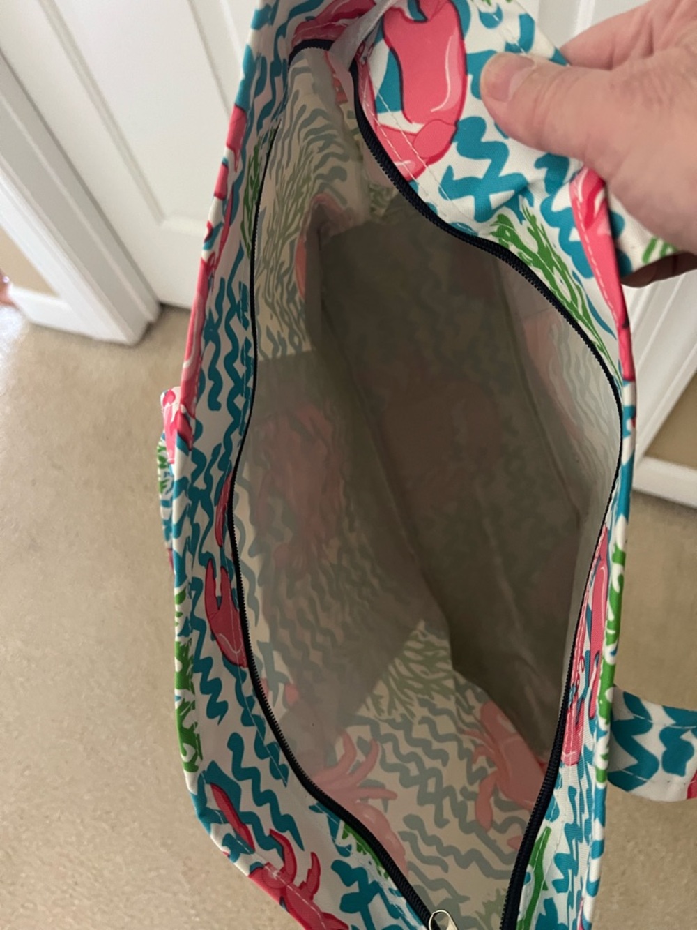 Simply Southern Coral & Navy Crab Canvas Tote - Picture 3 of 3